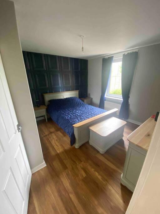 Lovely 2 Bedroom With Private Garden EDI Kültér fotó